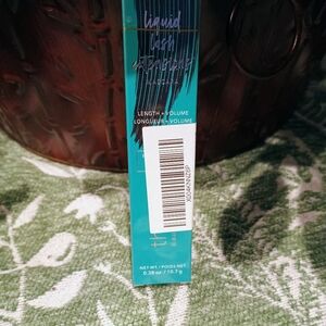 Thrive Causemetics Mascara - Bold Black